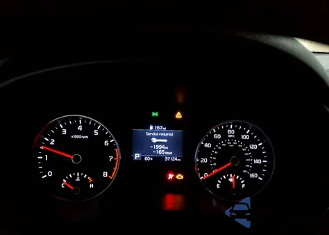 2020 Kia Sportage Lx z USA, uszkodzony, nr VIN KNDPM3AC6L7732383